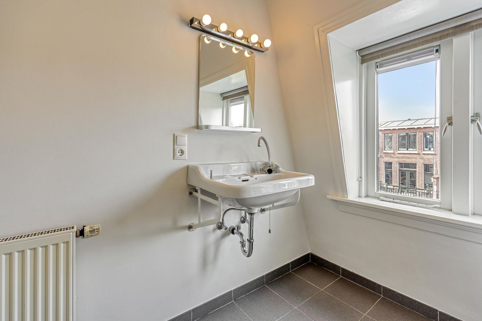 Van Beverningkstraat 146