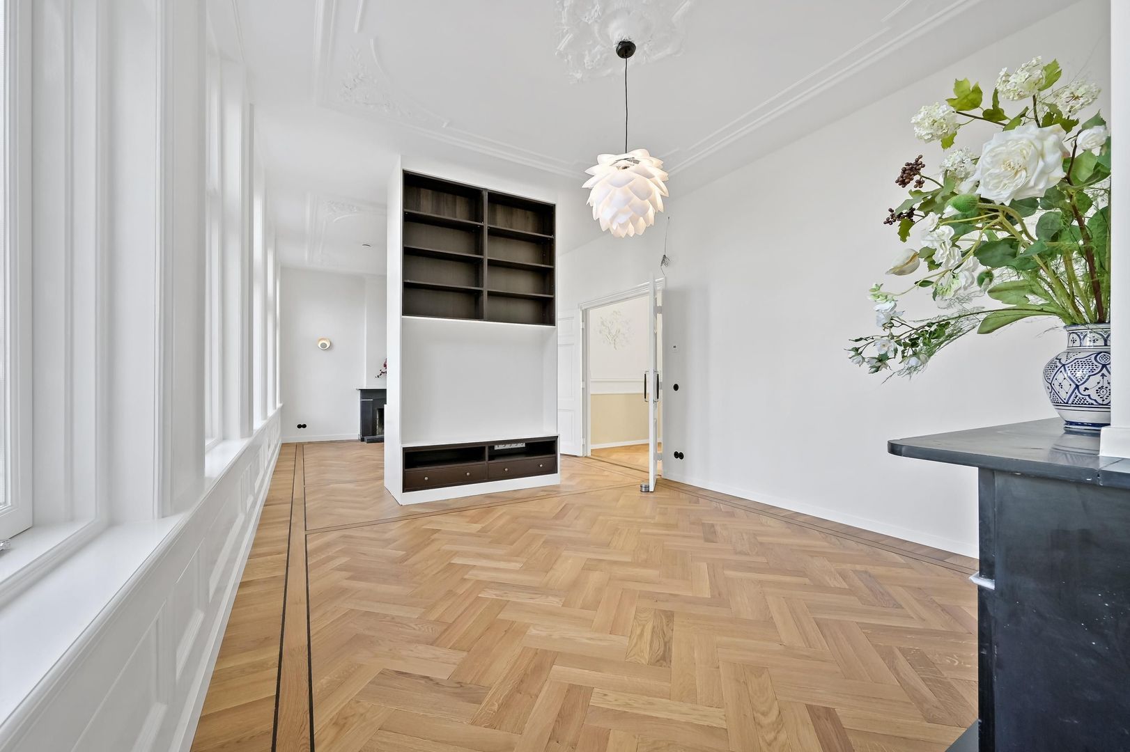 Paramaribostraat 9