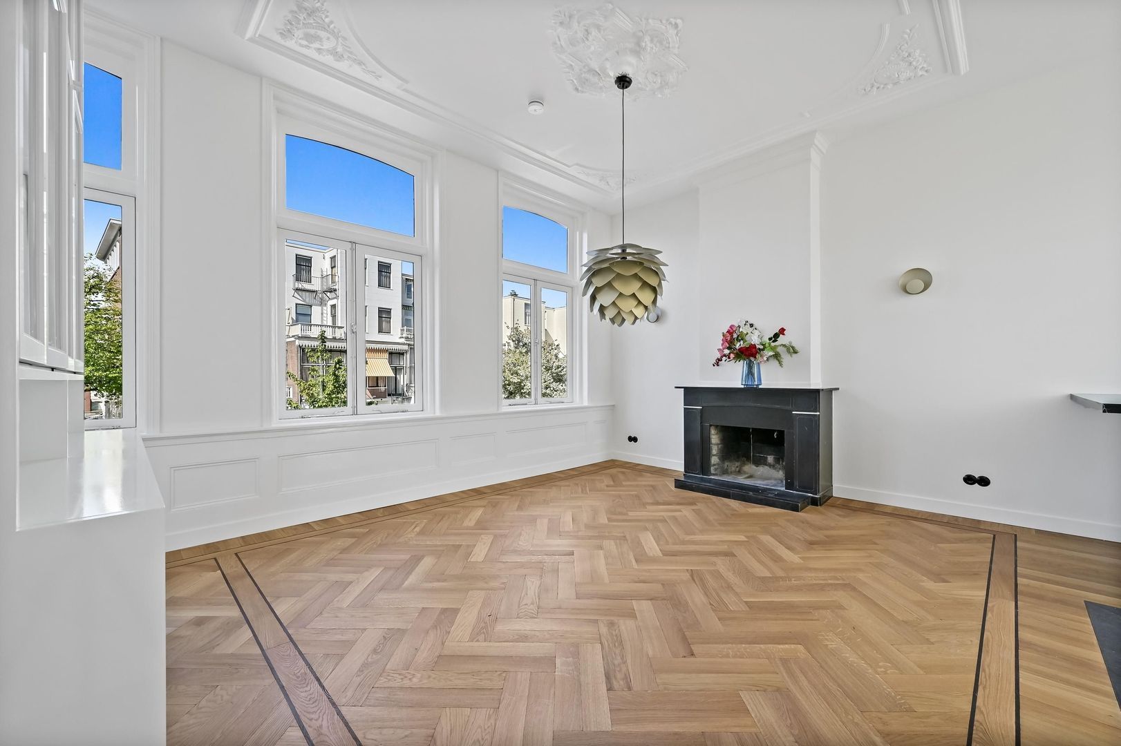 Paramaribostraat 9
