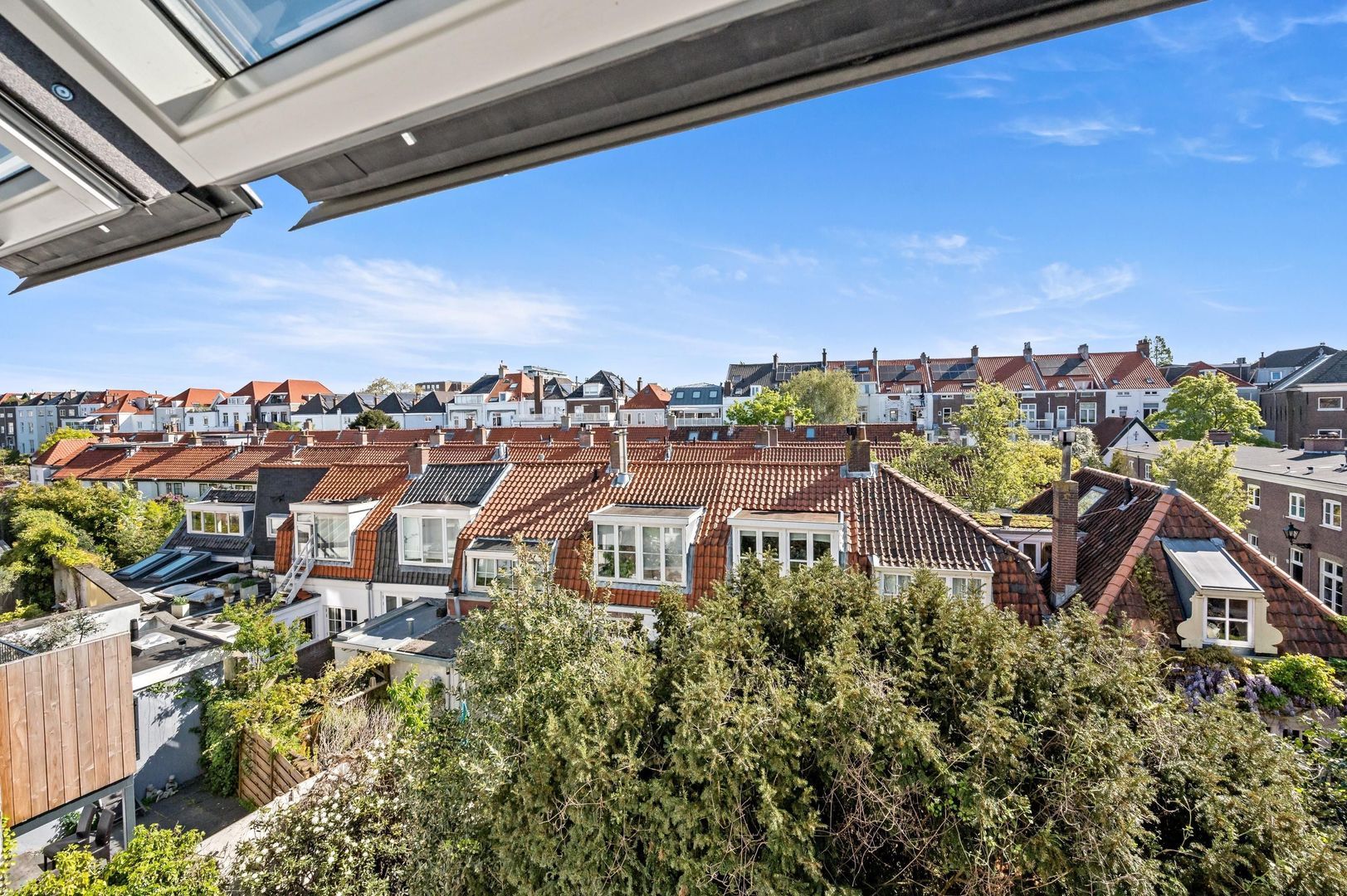 Paramaribostraat 9