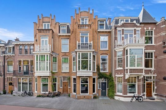 Groot Hertoginnelaan 215 blur