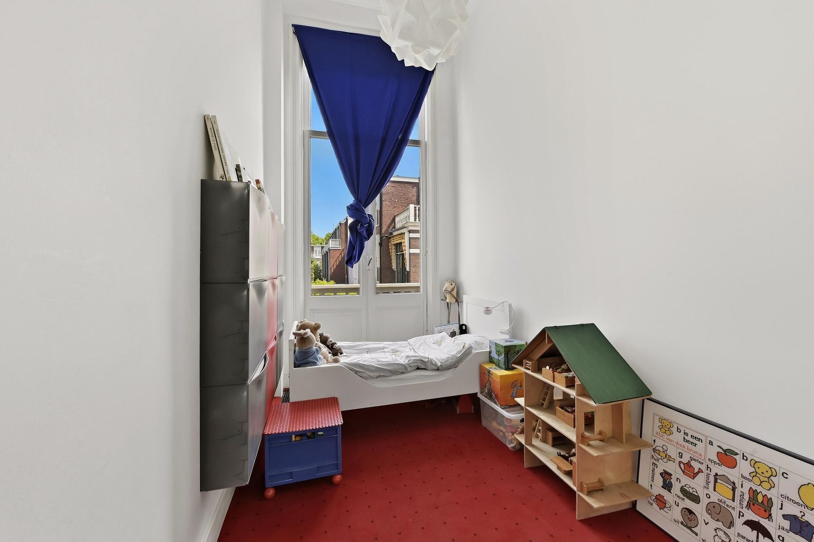 Nassau Ouwerkerkstraat 2