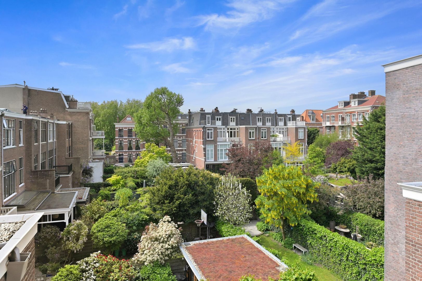 Nassau Ouwerkerkstraat 2