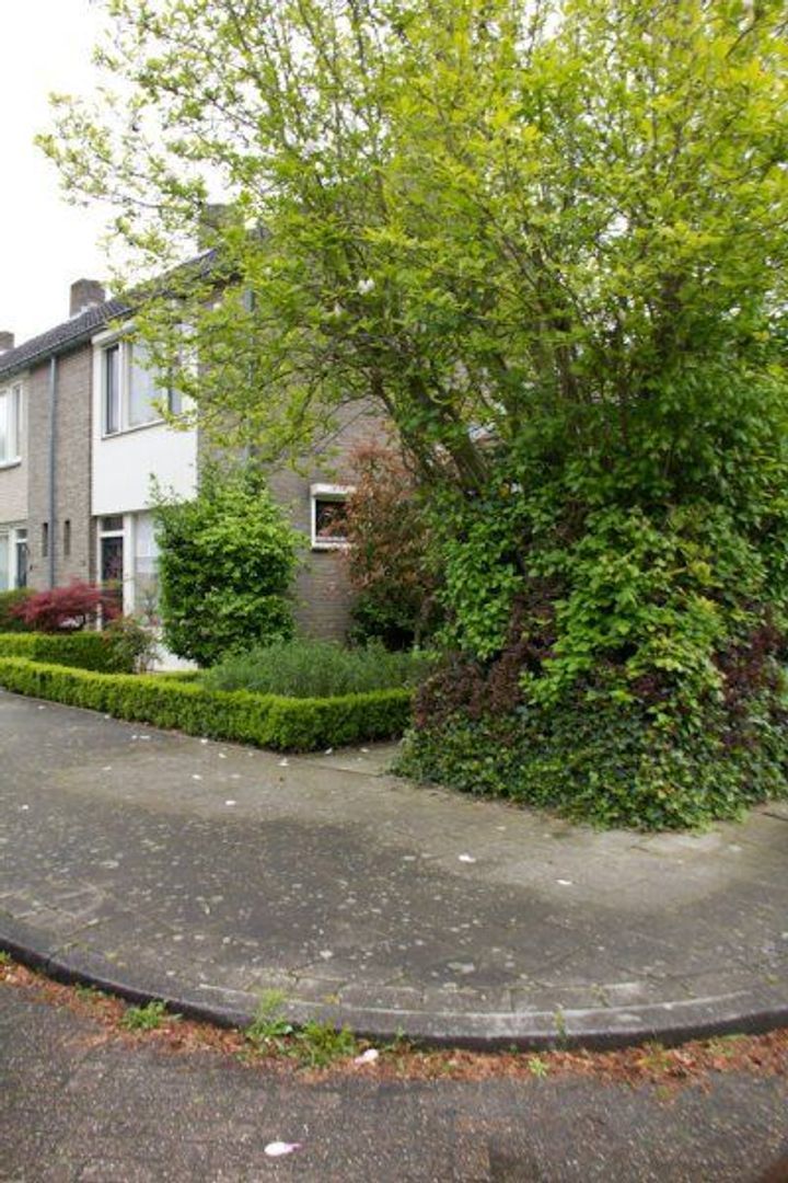 Steenmetsersdreef 11, Maastricht foto-2