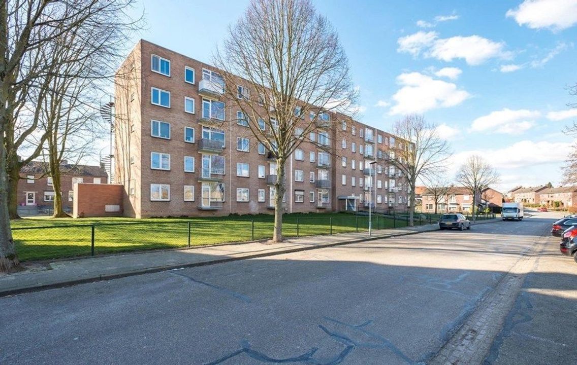 Parklaan 38, Nuth