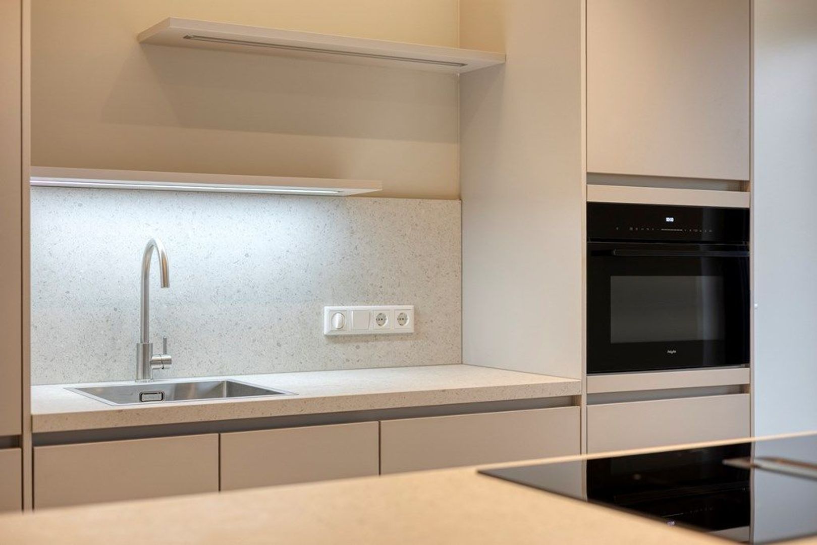 Burgemeester Michiels Van Kessenichpassage 5 B, Maastricht foto-15