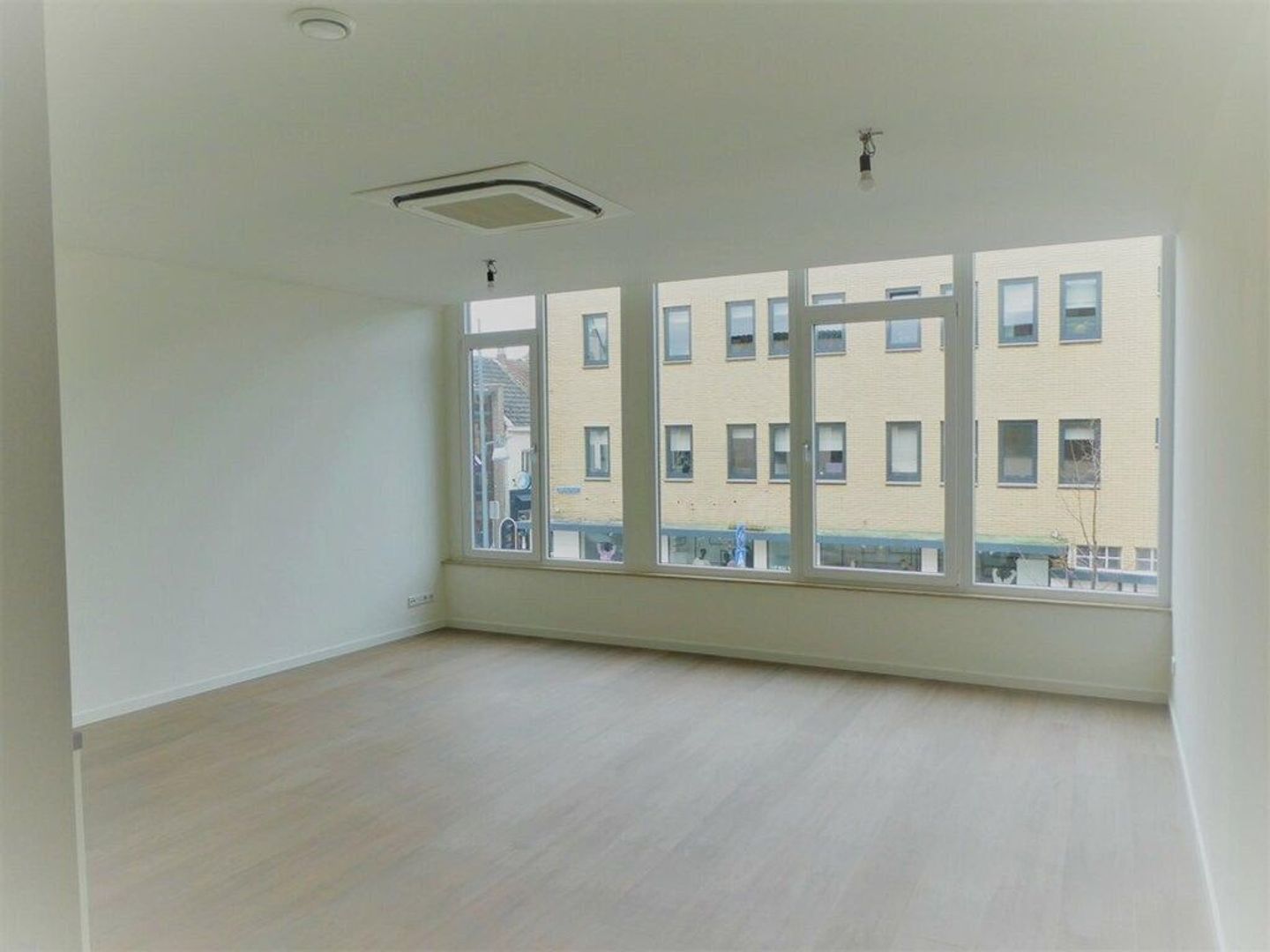 Rijksweg Noord 1 C5, Sittard foto-2