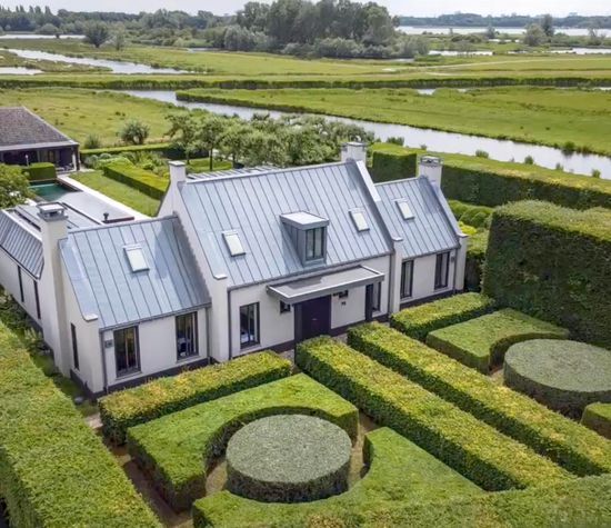 De Haal 72, Oostzaan