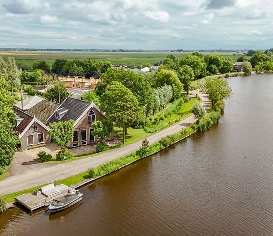 Rondehoep West 52, Ouderkerk aan de Amstel