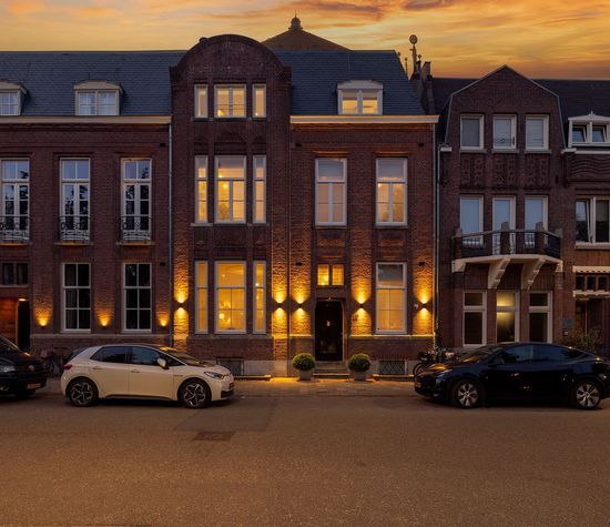 J.J. Viottastraat 46, Amsterdam