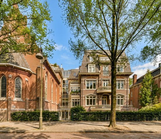 Van Eeghenstraat 206, Amsterdam