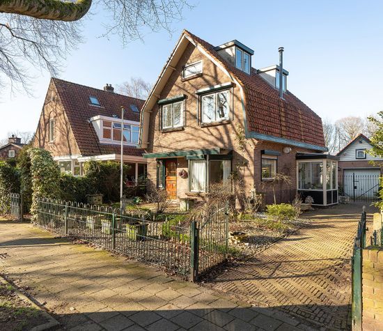 van Heemstralaan 10, Baarn