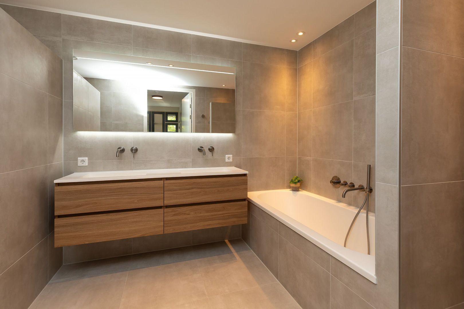 Hazelaarhof 7, Baarn foto-24