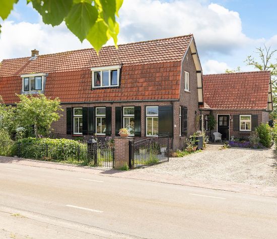 Eemdijk 21, Eemdijk