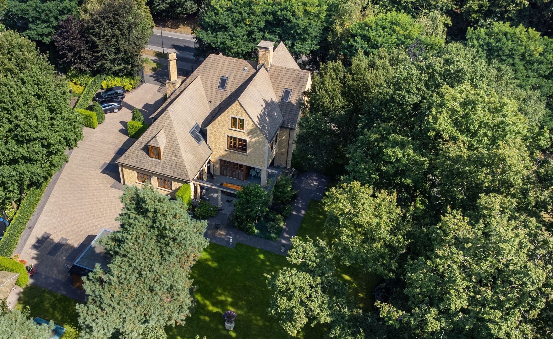 Hendrik Veenemanstraat 55, Son en Breugel foto-1