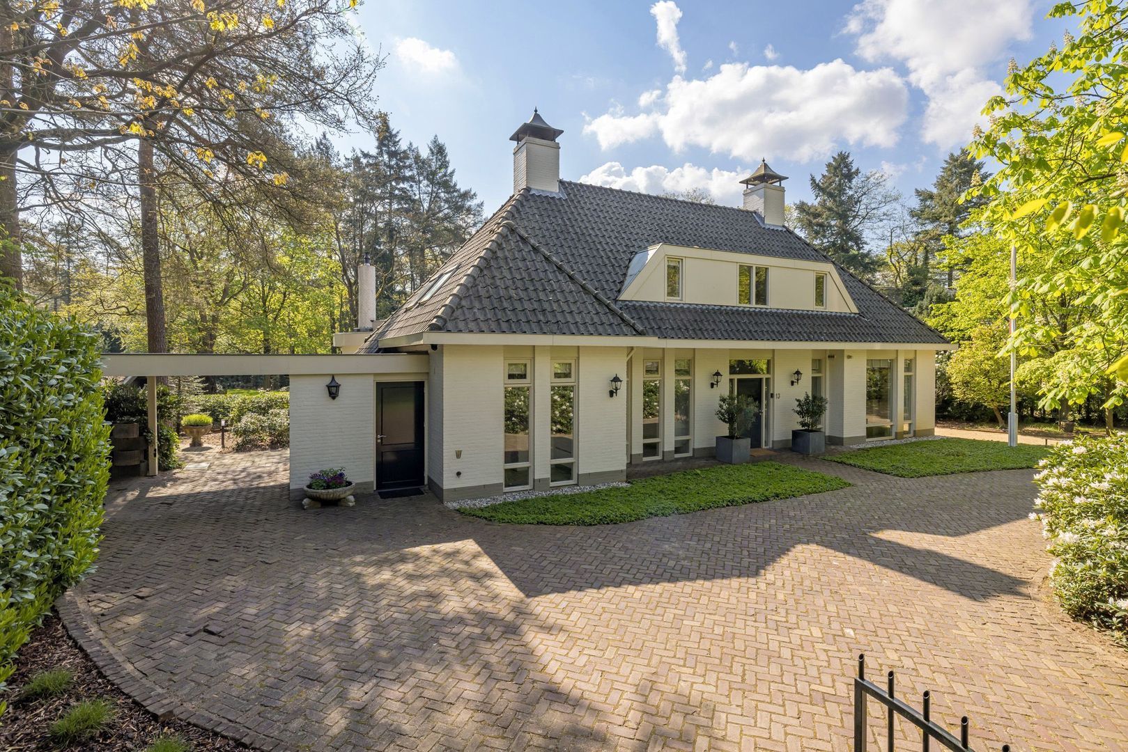 Prins Constantijnlaan 13, Waalre foto-0