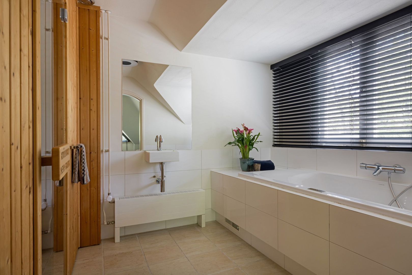 Prins Constantijnlaan 13, Waalre foto-32