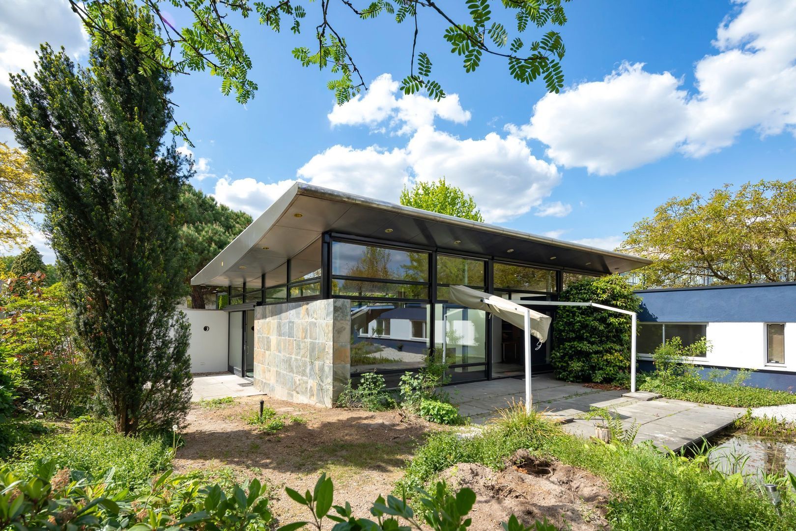 Deltalaan 17, Tilburg foto-1