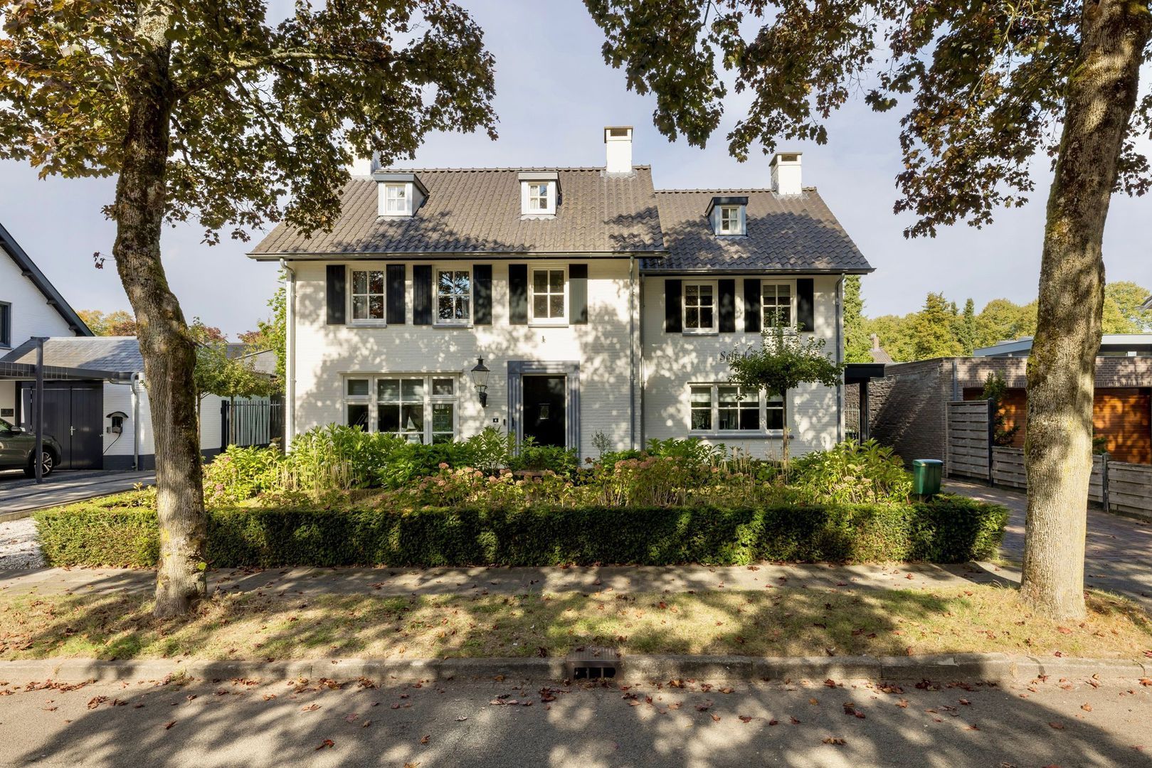 van Tuyll van Serooskerkenlaan 4, Heeze foto-0