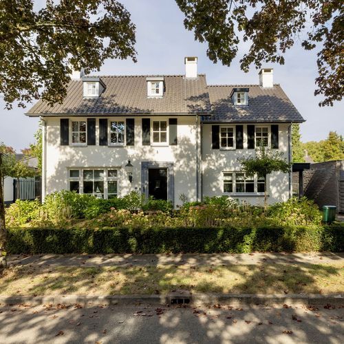 van Tuyll van Serooskerkenlaan 4, Heeze foto-1