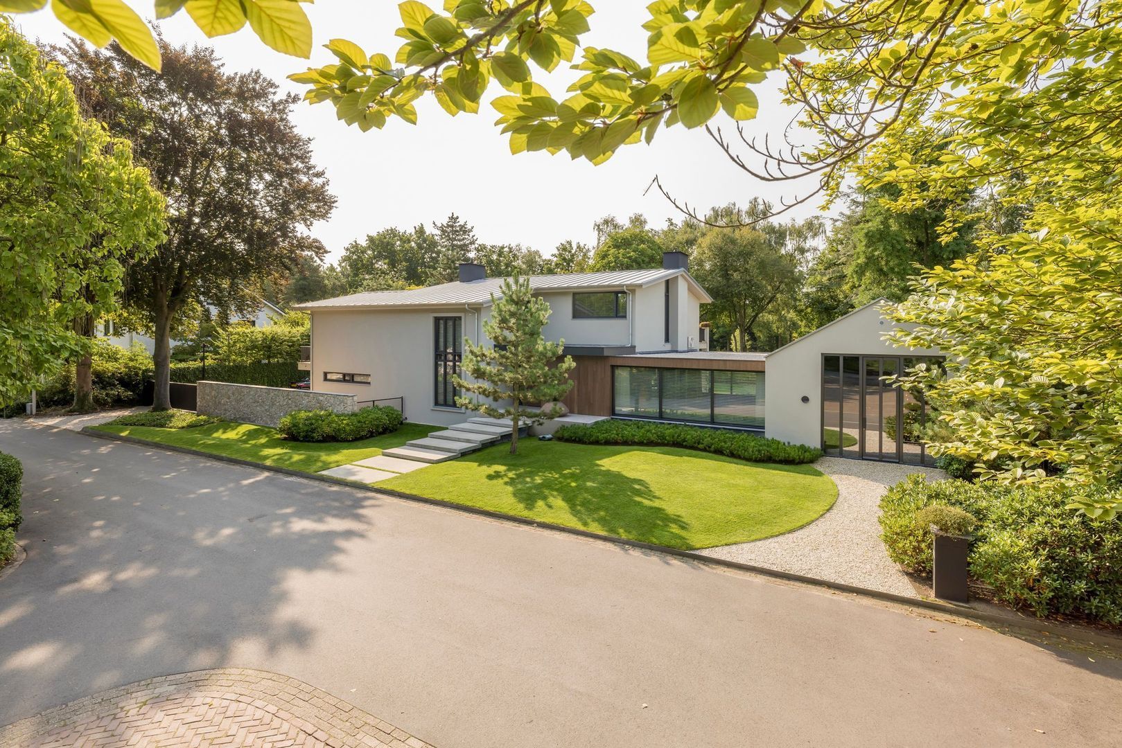 van Hogendorplaan 13, Eindhoven foto-0