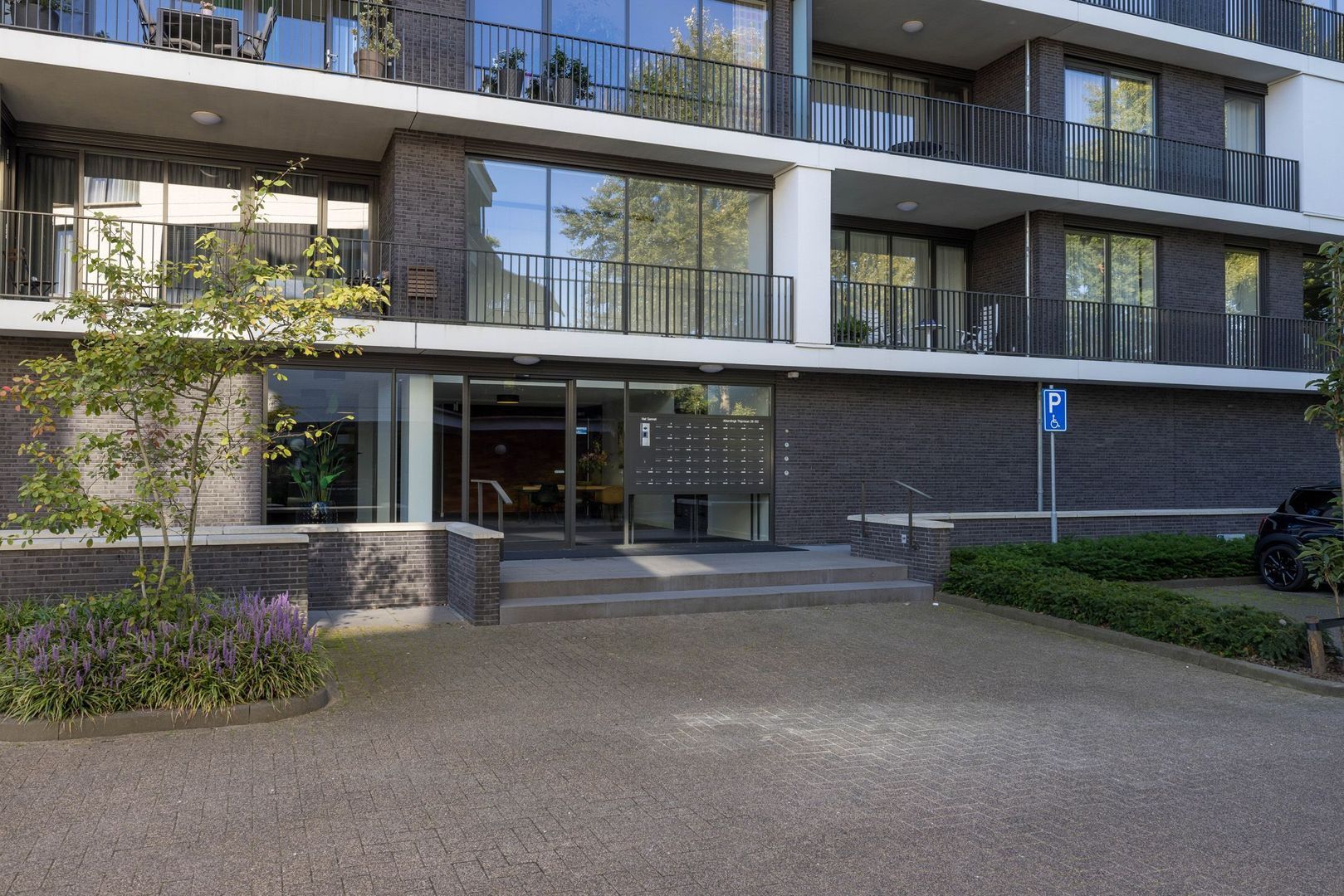 Alberdingk Thijmlaan 48, Eindhoven foto-6