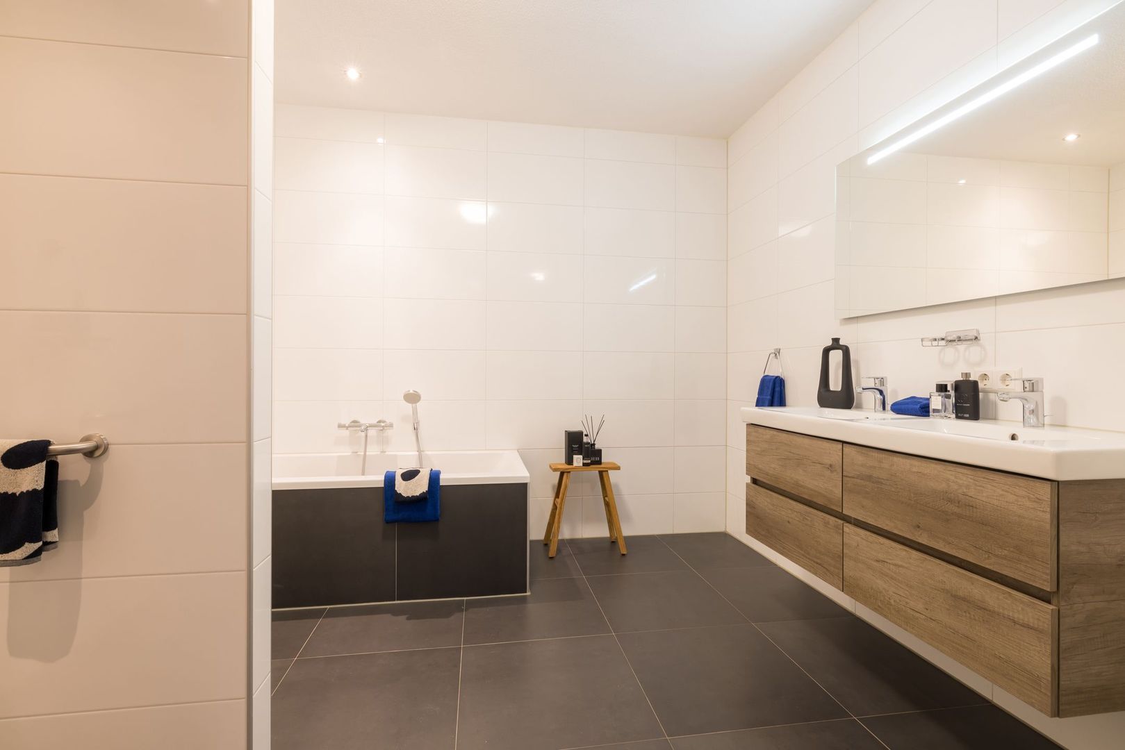 Alberdingk Thijmlaan 48, Eindhoven foto-21