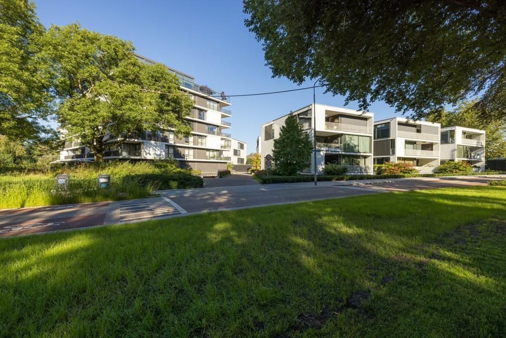 Alberdingk Thijmlaan 48, Eindhoven foto-26