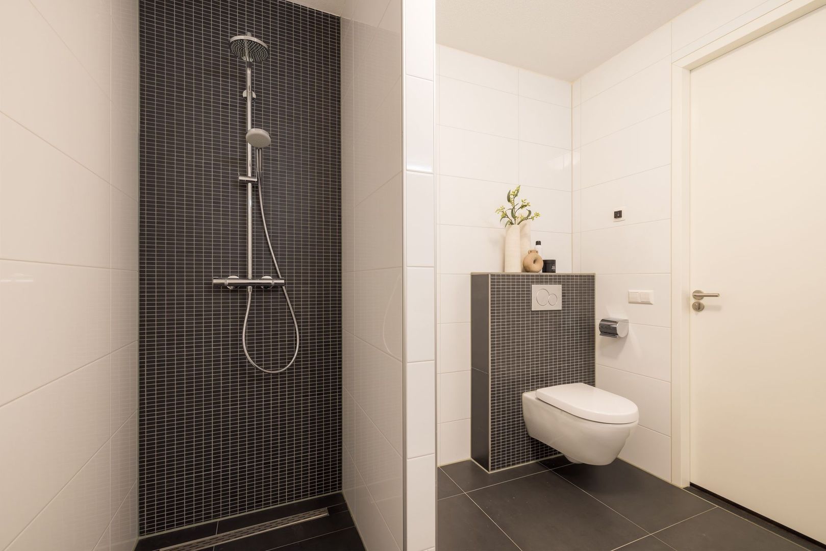 Alberdingk Thijmlaan 48, Eindhoven foto-25