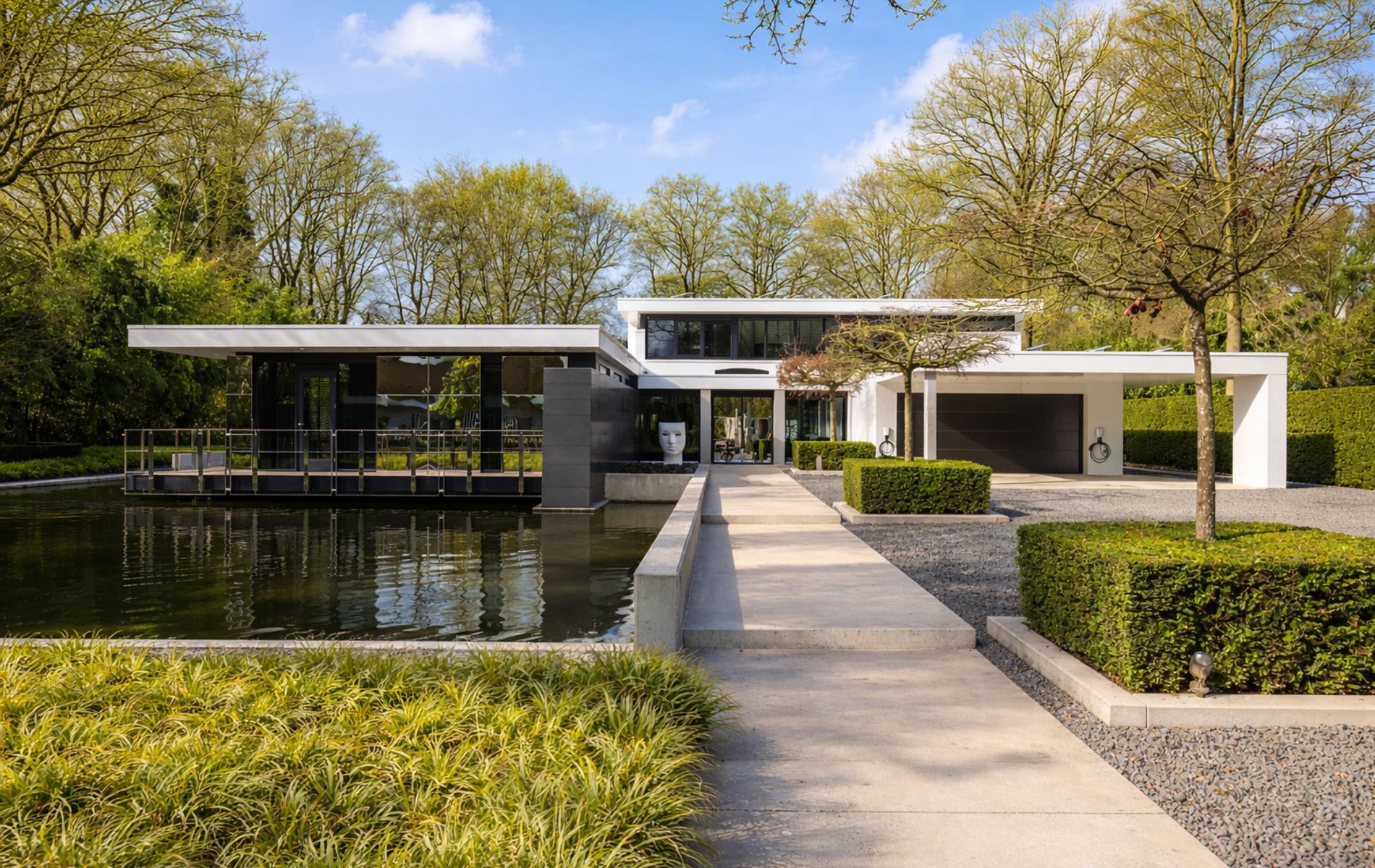 Larikslaan 5, Son en Breugel