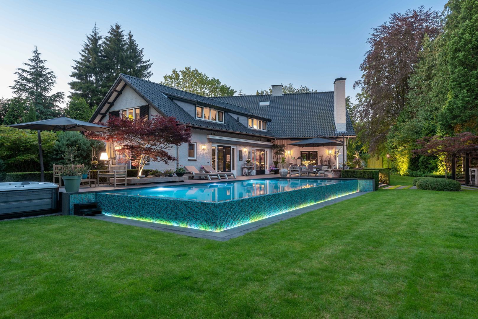 Hoevensestraat 1, Vught foto-1