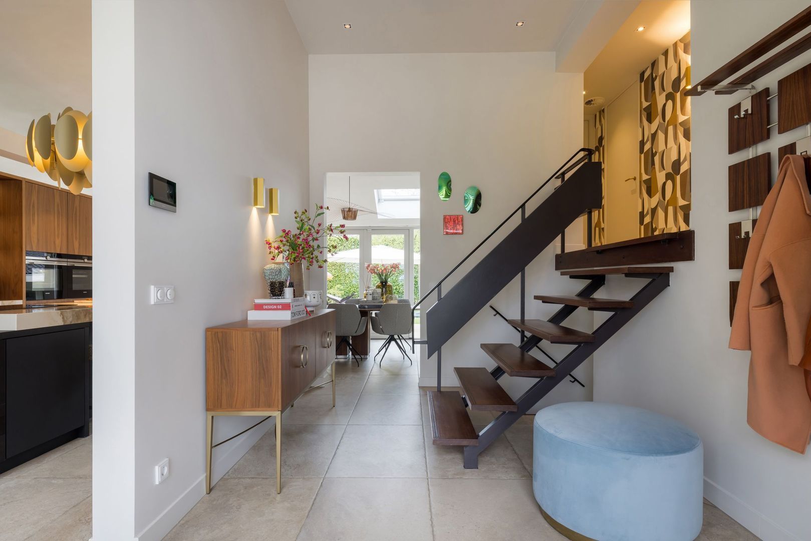 Irislaan 6, Leende foto-6