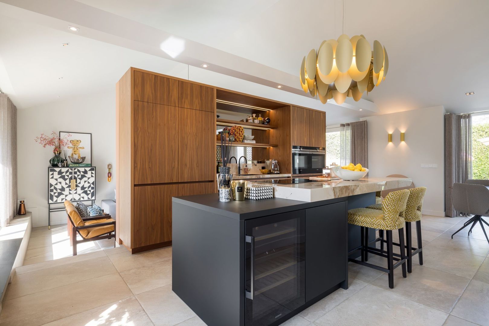 Irislaan 6, Leende foto-10