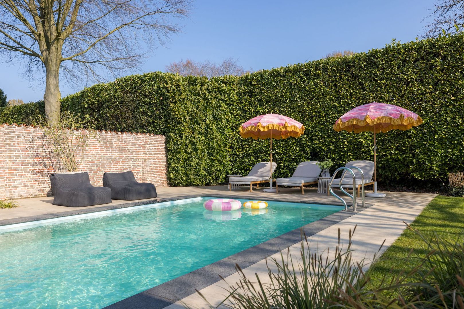 Irislaan 6, Leende foto-33