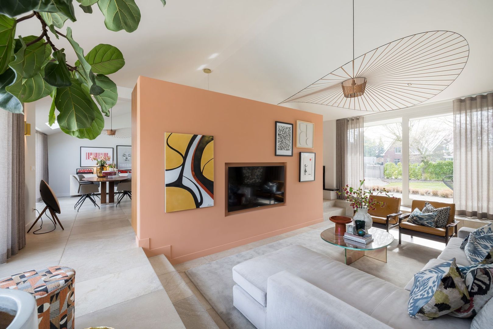 Irislaan 6, Leende foto-15