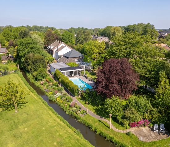 Uiterdijk 4, Zoelen