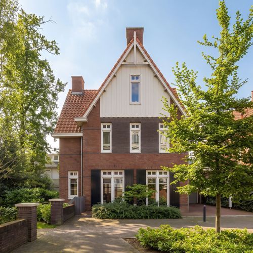 De Weefstoel 32, Waalre foto-1