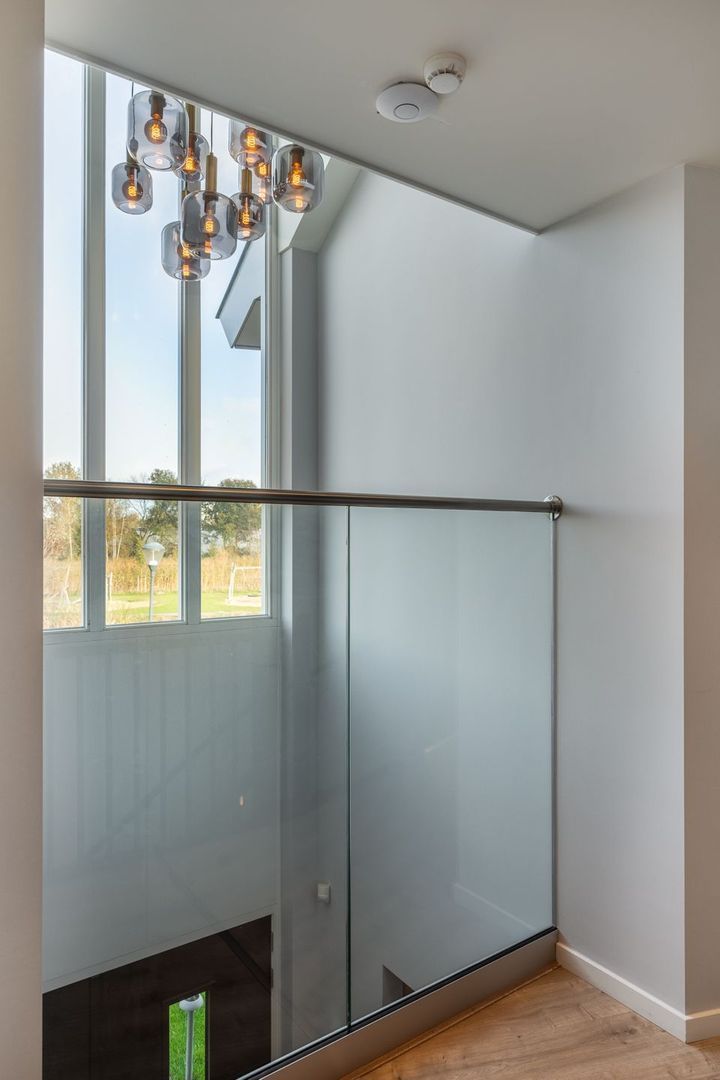 Malpad 1, Oss foto-15