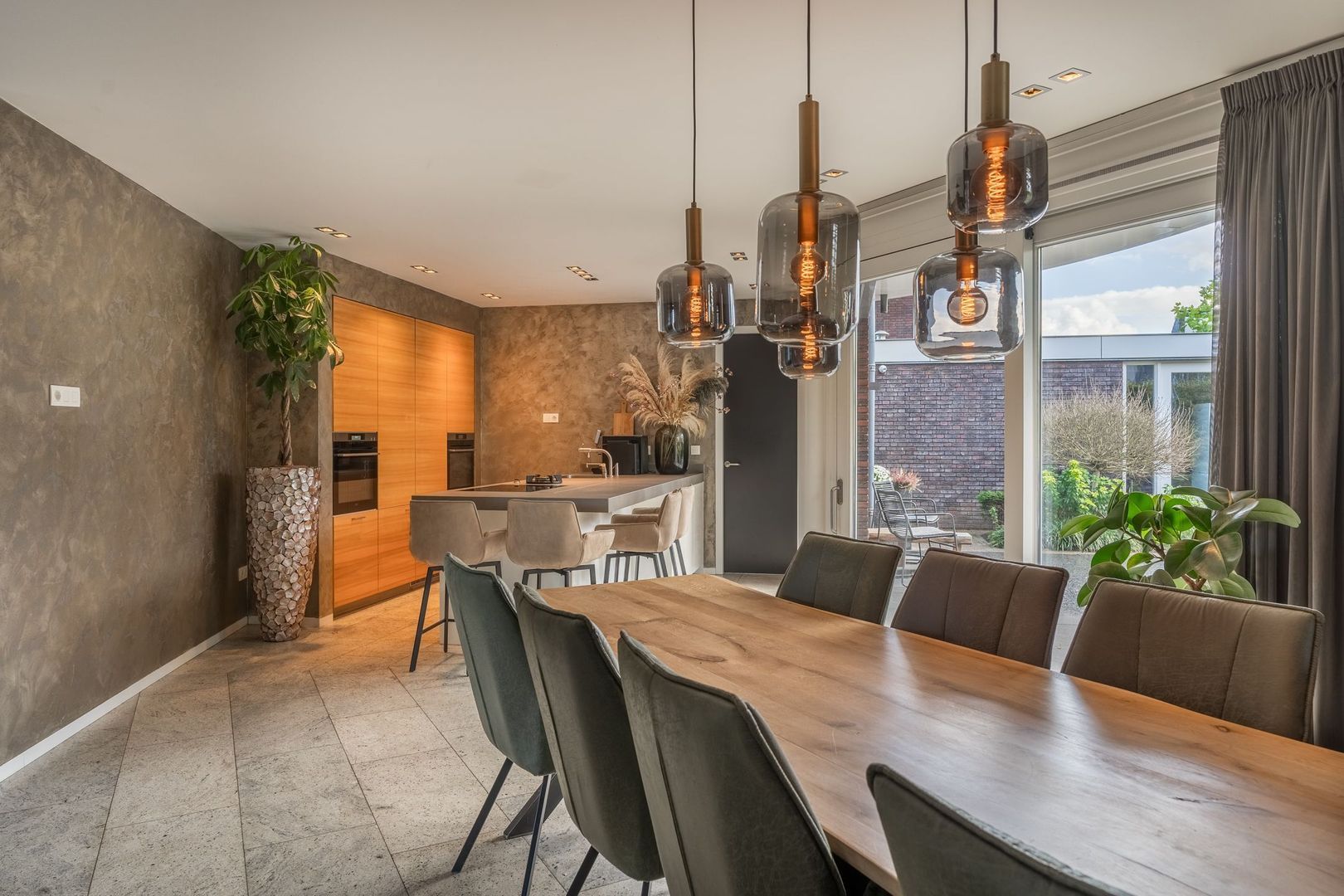 Malpad 1, Oss foto-3