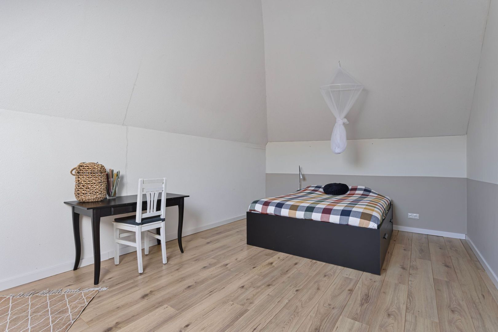 Pastoor van Weerdtstraat 8, Teeffelen foto-33