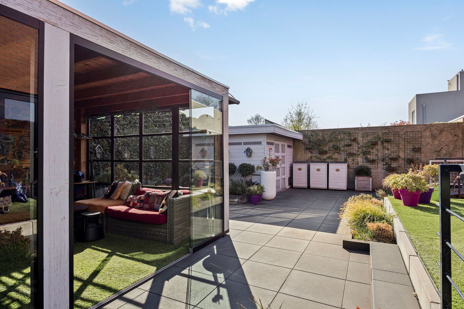 Bastion 7, Oss foto-49