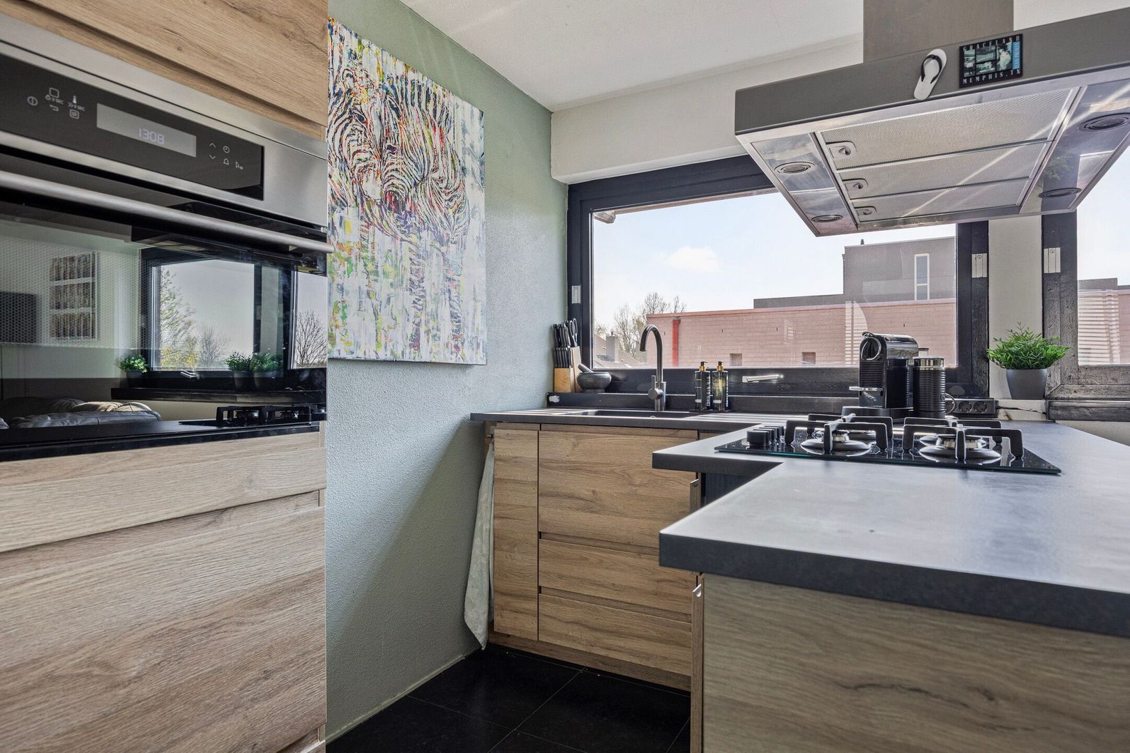 Bastion 7, Oss foto-31