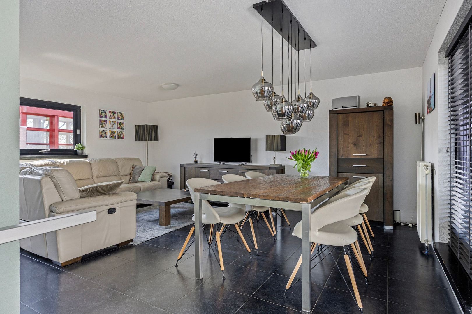 Bastion 7, Oss foto-29