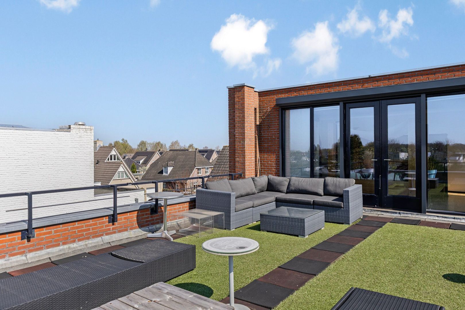 Bastion 7, Oss foto-41