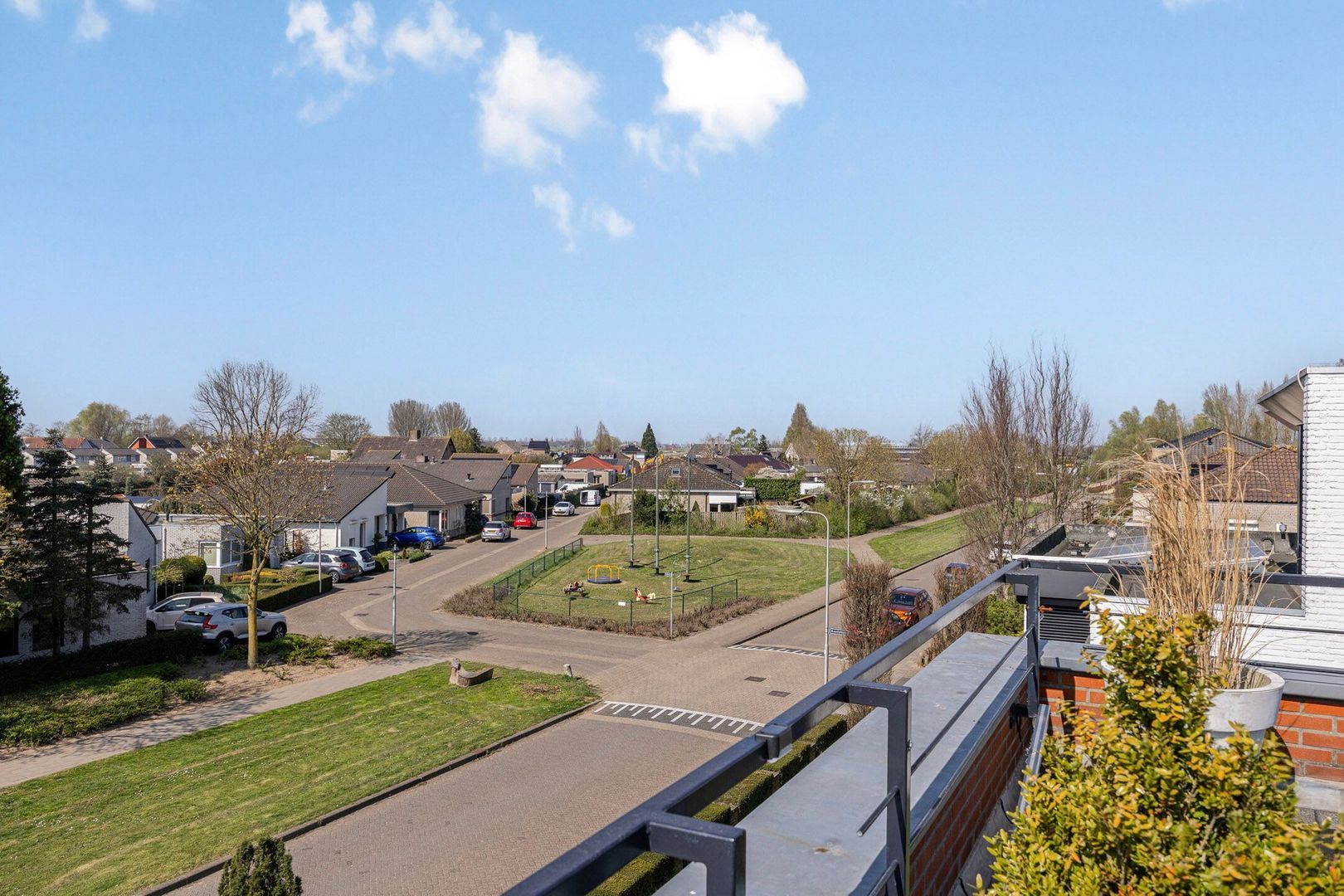 Bastion 7, Oss foto-54