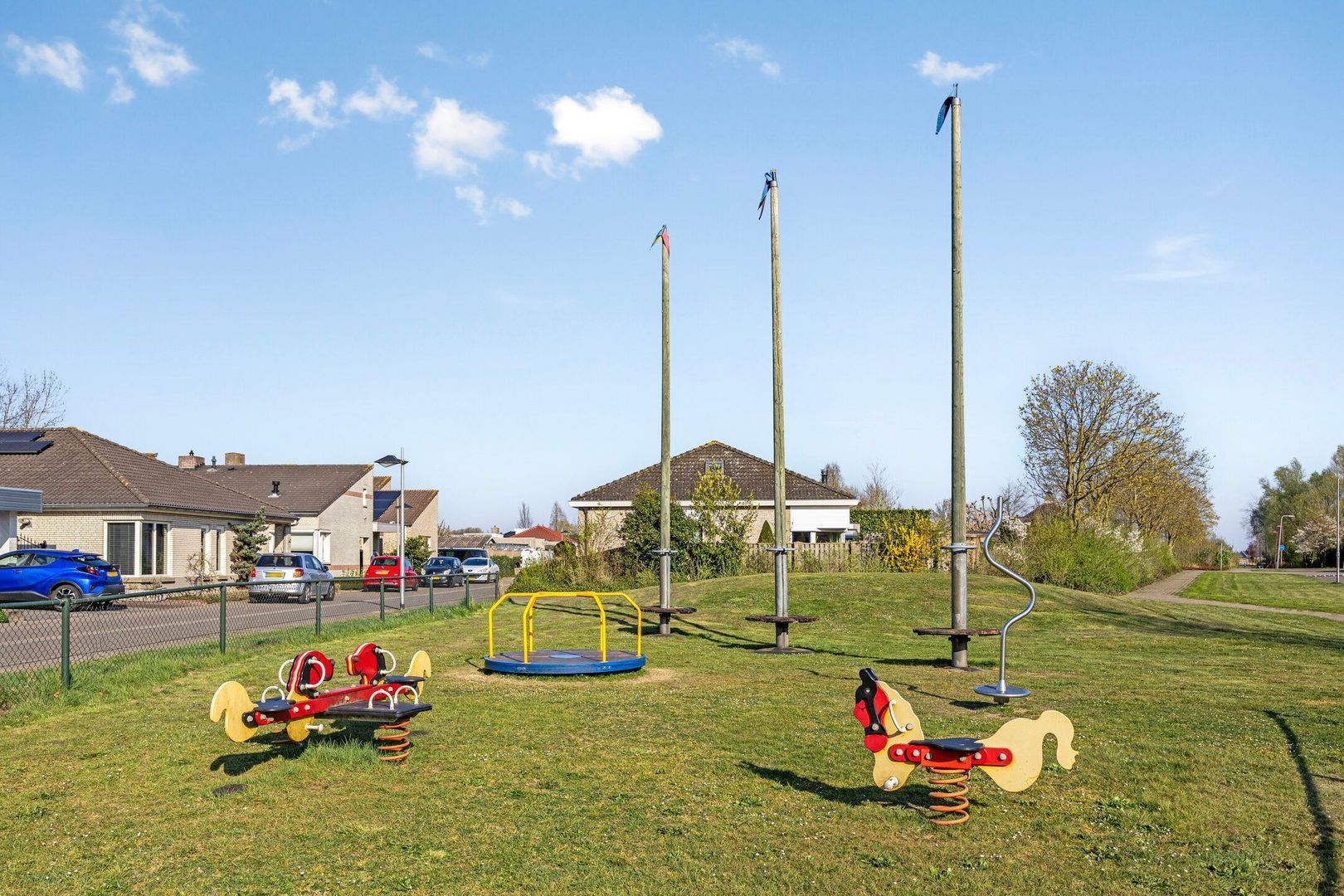 Bastion 7, Oss foto-58