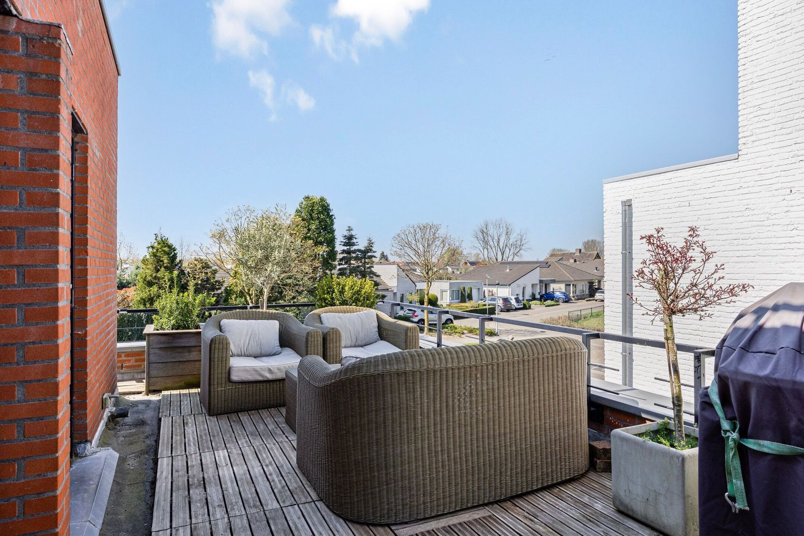 Bastion 7, Oss foto-36