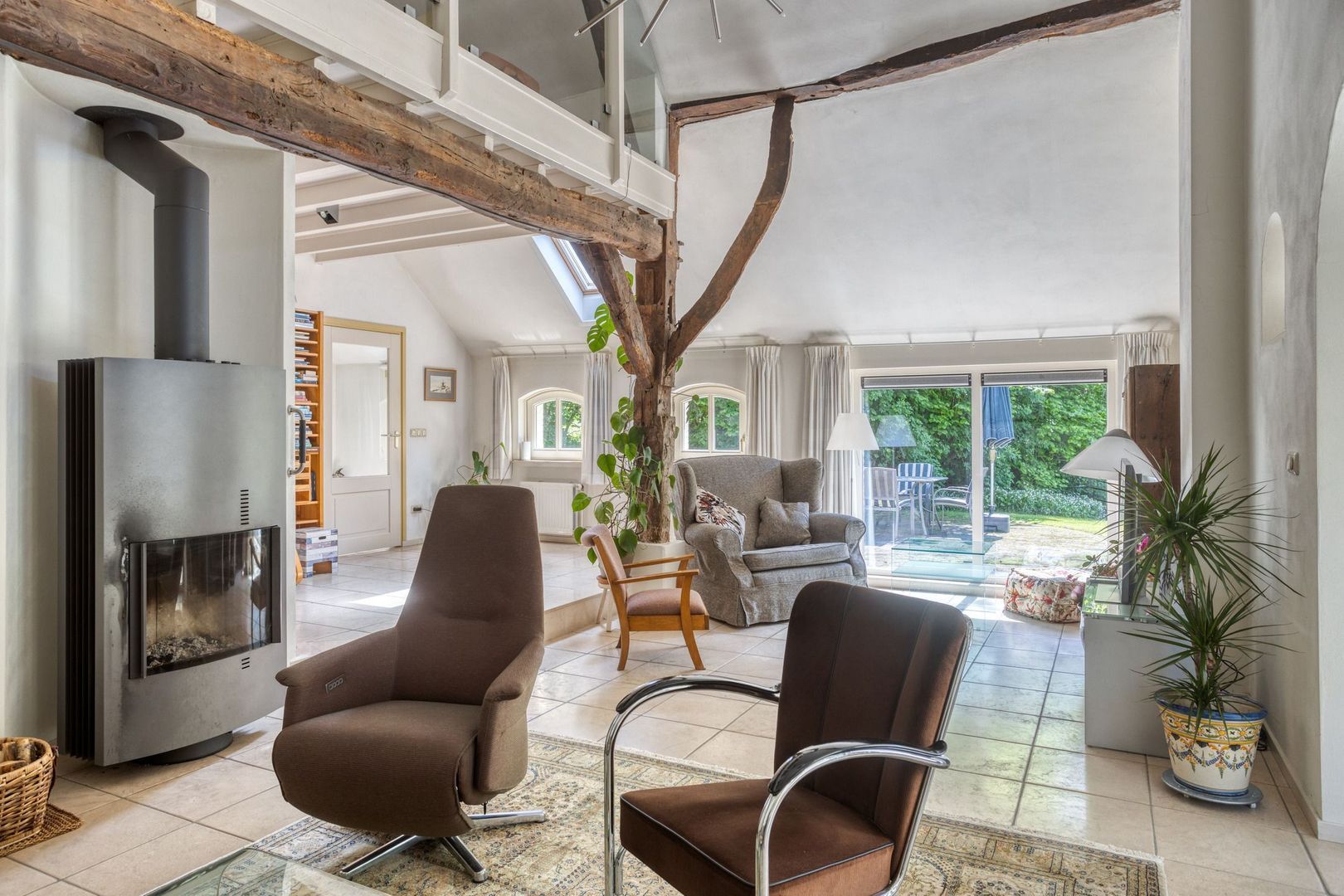 Maasdijk 5, Overlangel foto-9