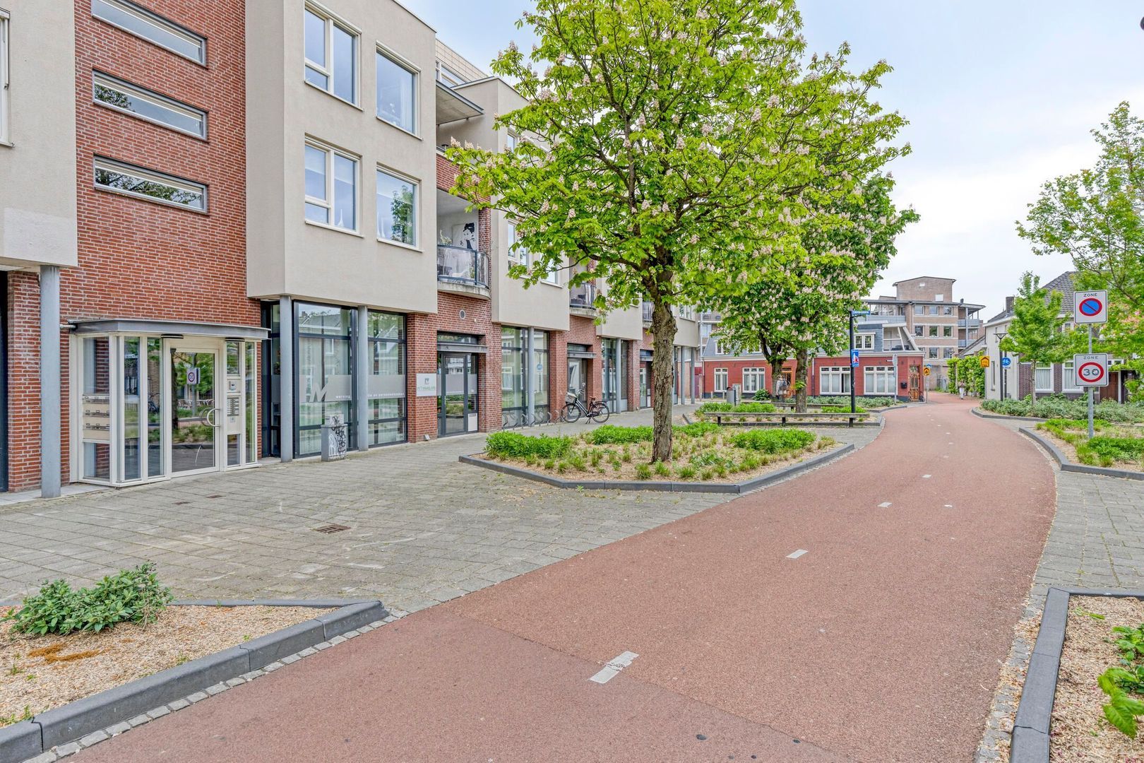 Heschepad 12 A, Oss foto-59