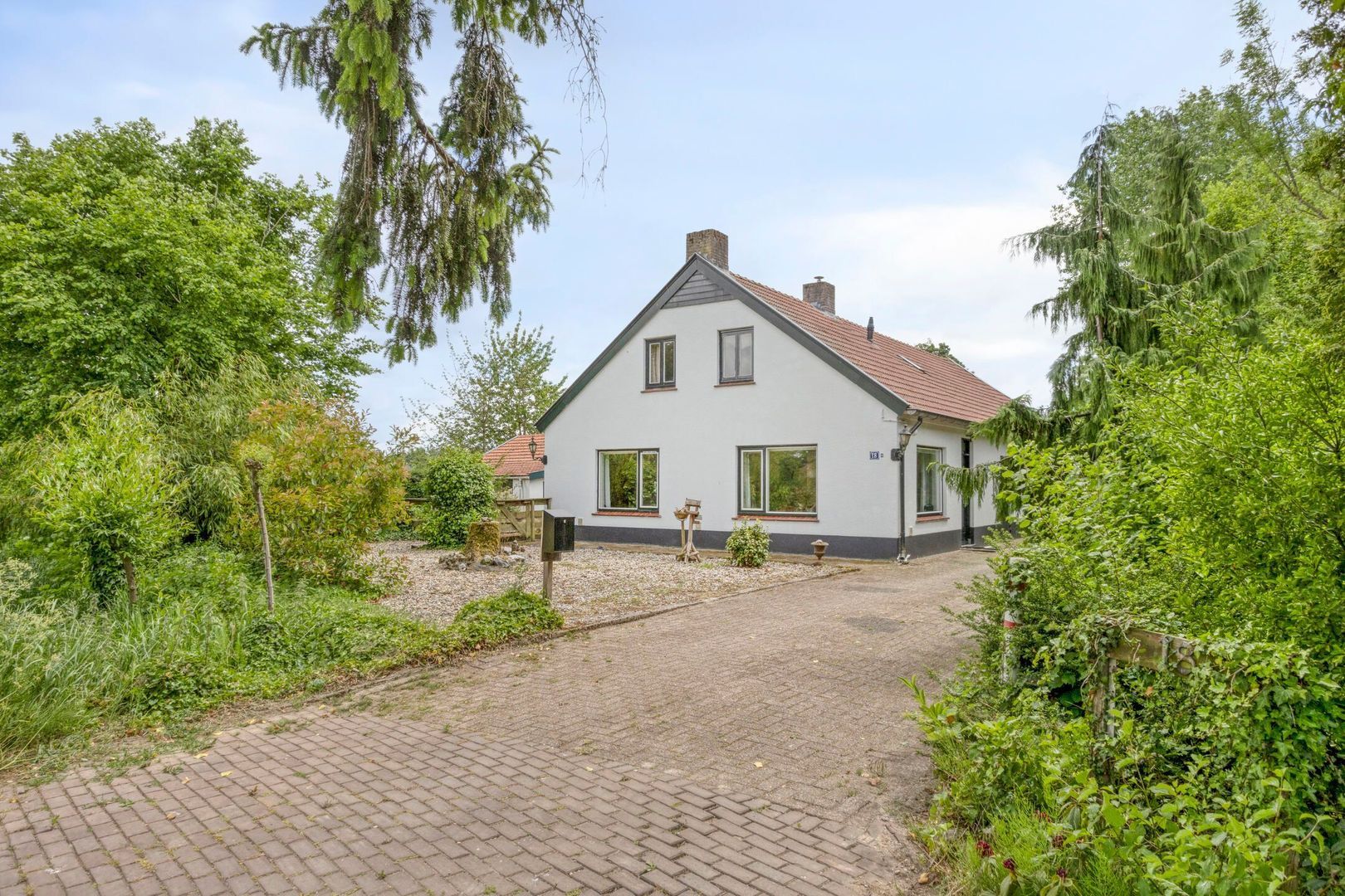 Meester van Coothstraat 18 A, Lith foto-1